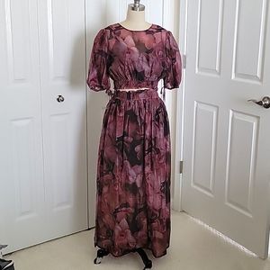 EUC Allsaints Astria Suisen gorgeous crop top and skirt